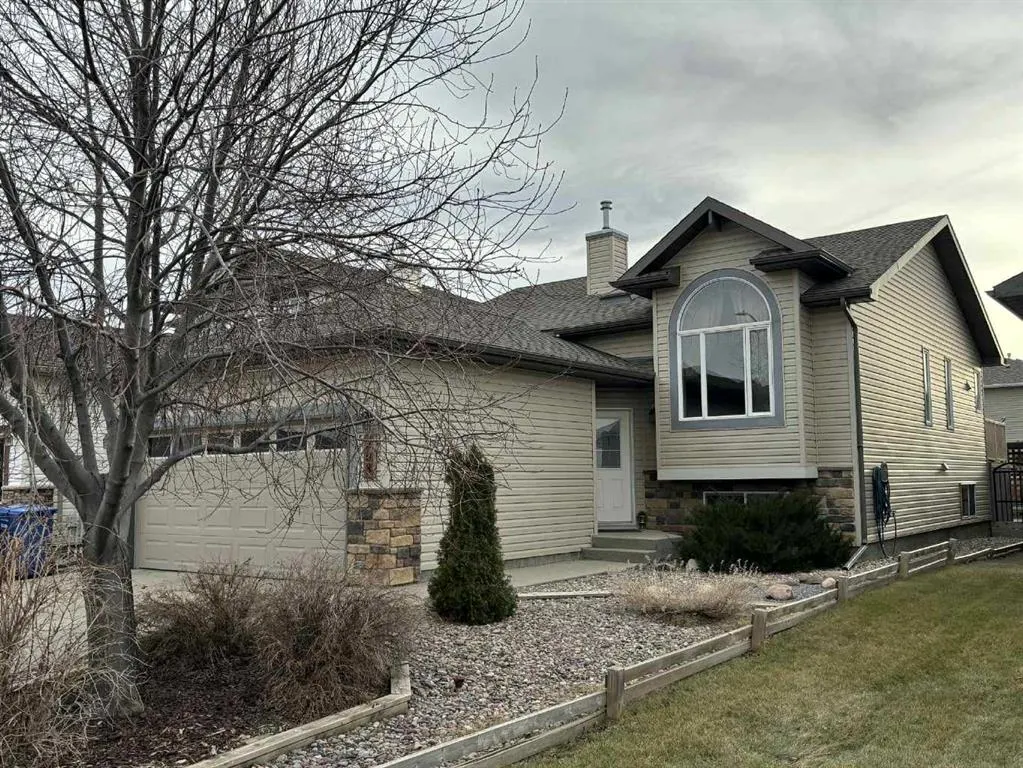 208 Silkstone Bay W
