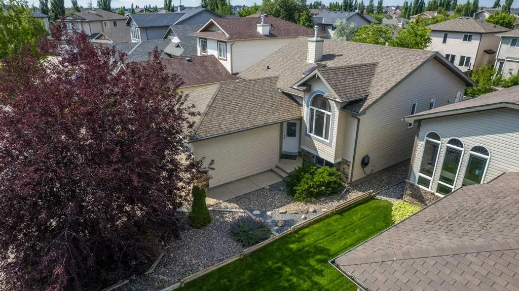 208 Silkstone Bay W