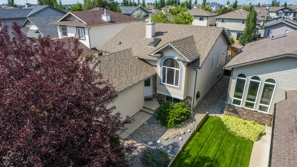208 Silkstone Bay W