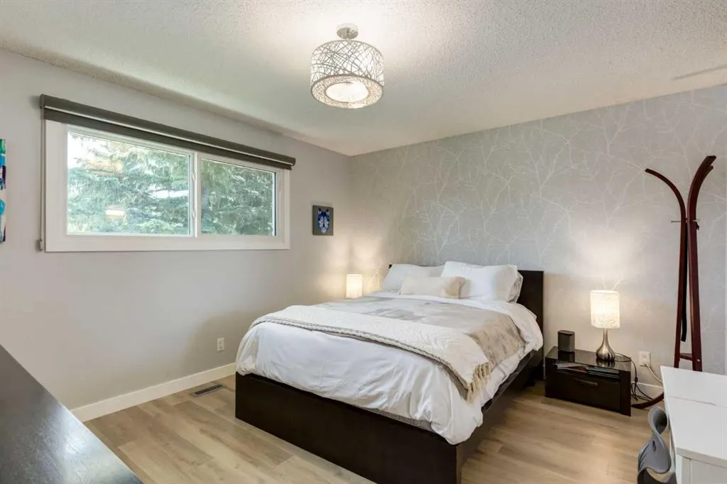31 Silverstone Bay NW