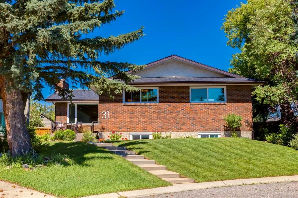 31 Silverstone Bay NW