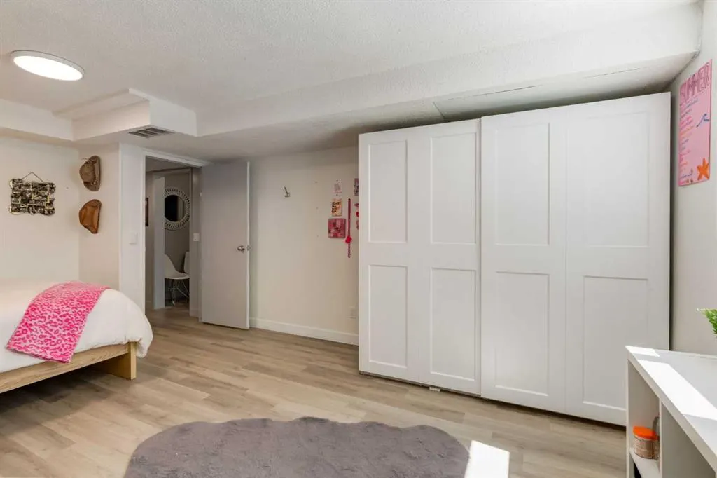 31 Silverstone Bay NW