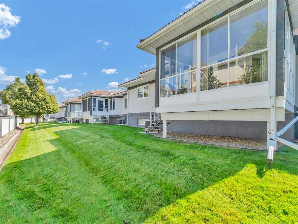 62 Park Meadows Lane SE