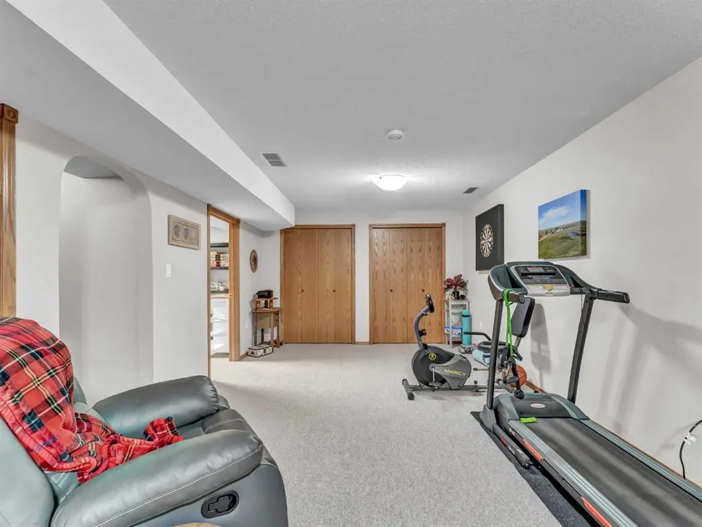 62 Park Meadows Lane SE