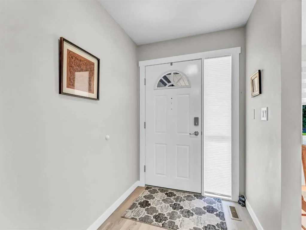 62 Park Meadows Lane SE