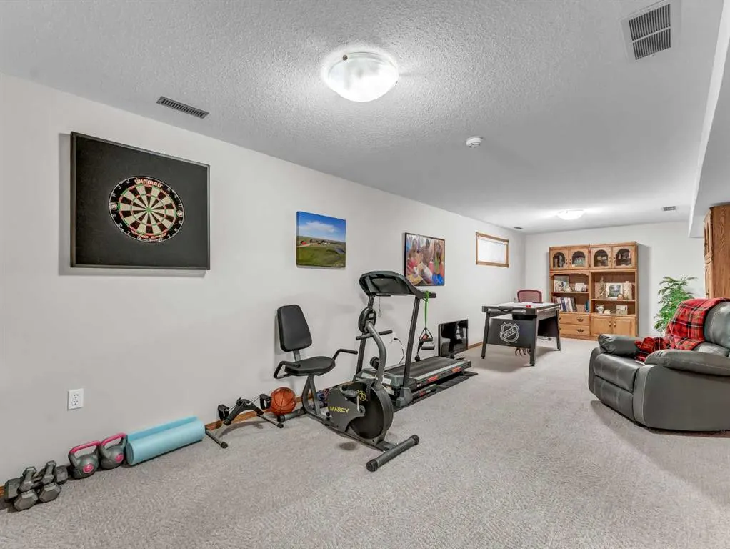 62 Park Meadows Lane SE