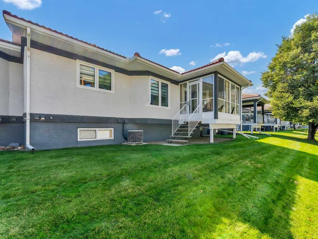 62 Park Meadows Lane SE