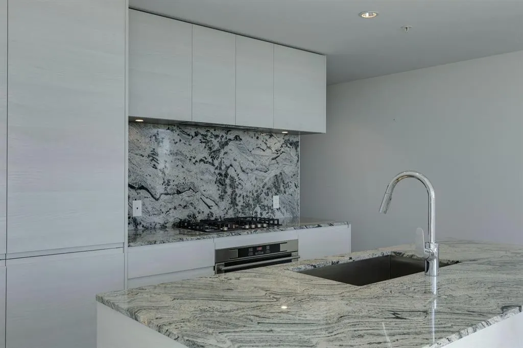 310 12 Avenue SW, #1508