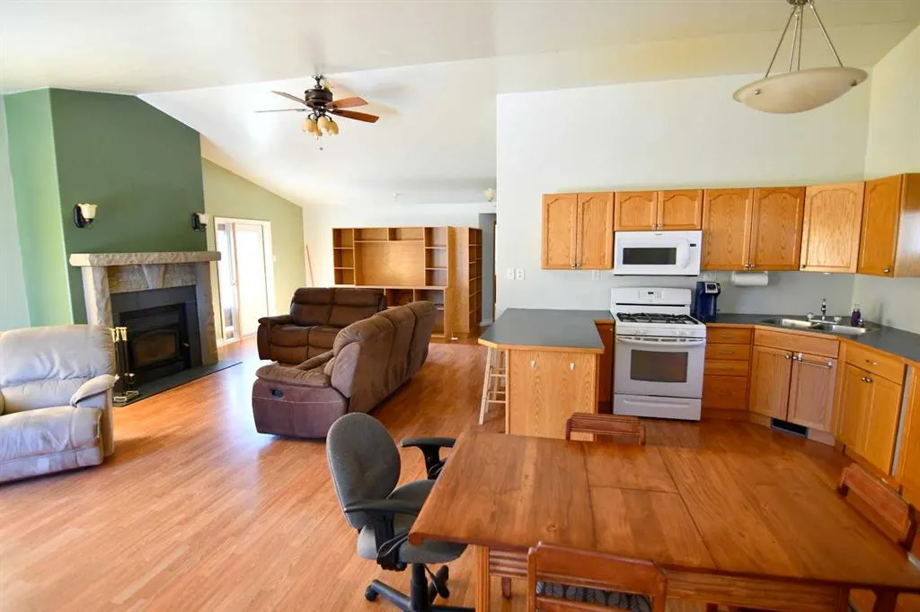 36458 Range Road 21