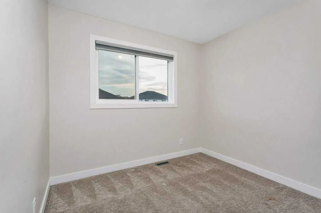 7 Evergreen Way