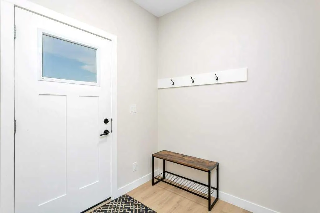 7 Evergreen Way