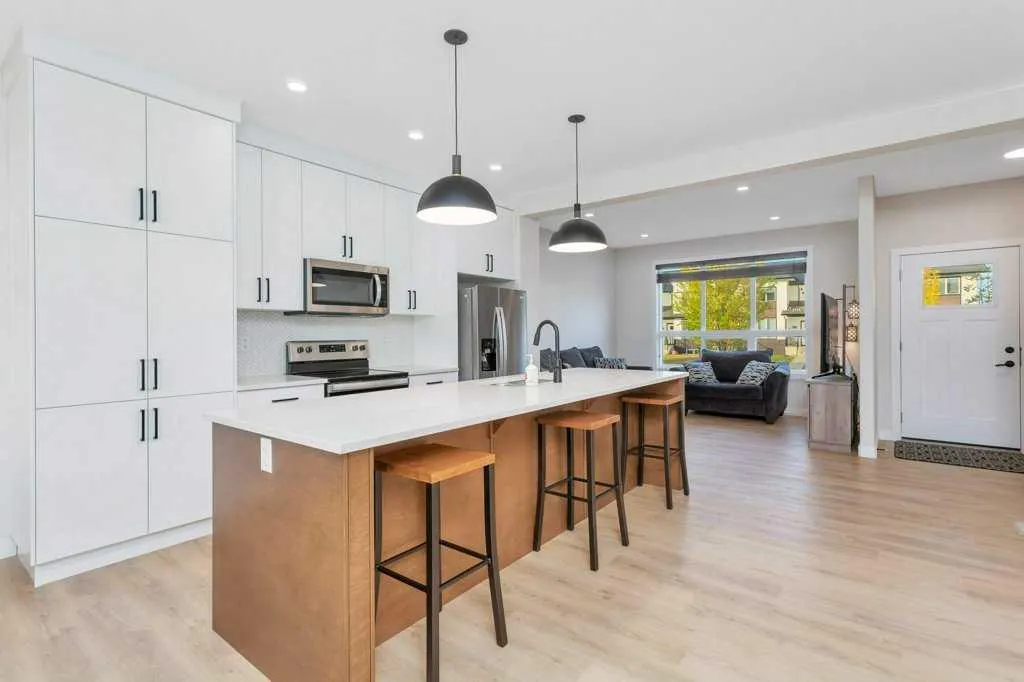7 Evergreen Way
