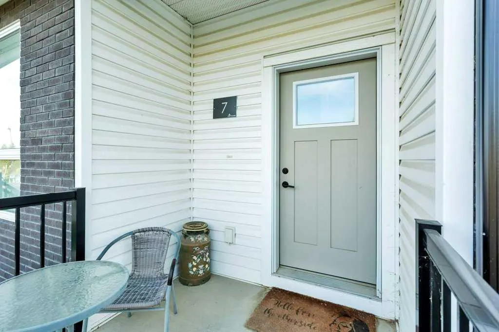 7 Evergreen Way