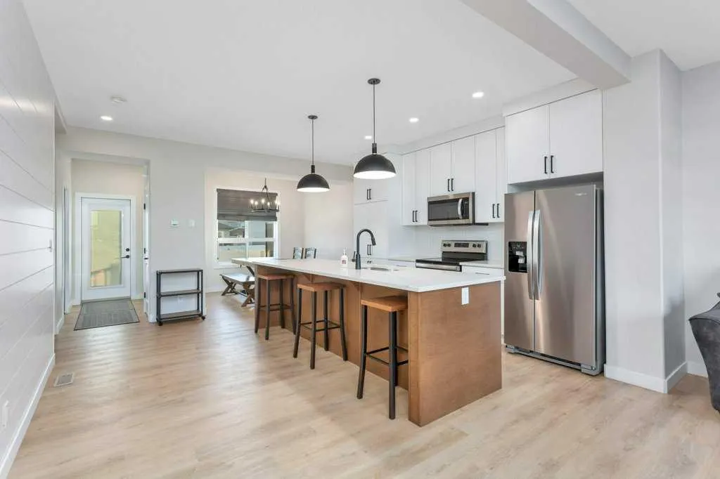 7 Evergreen Way