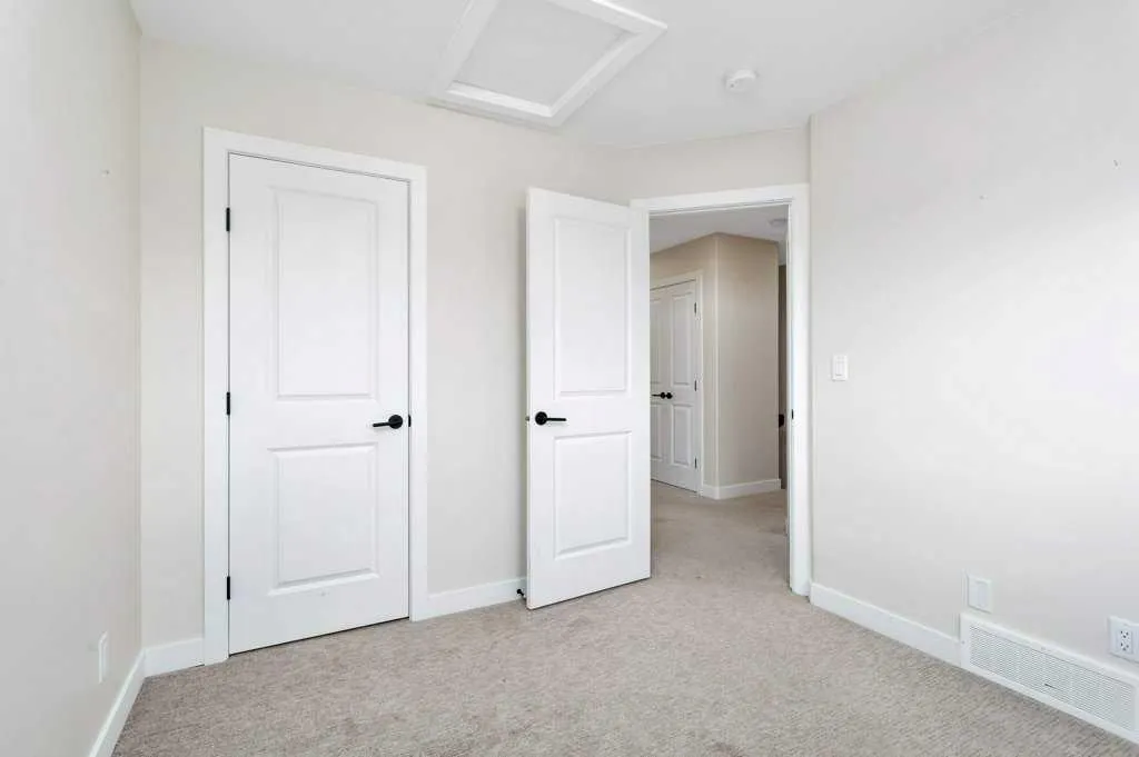7 Evergreen Way