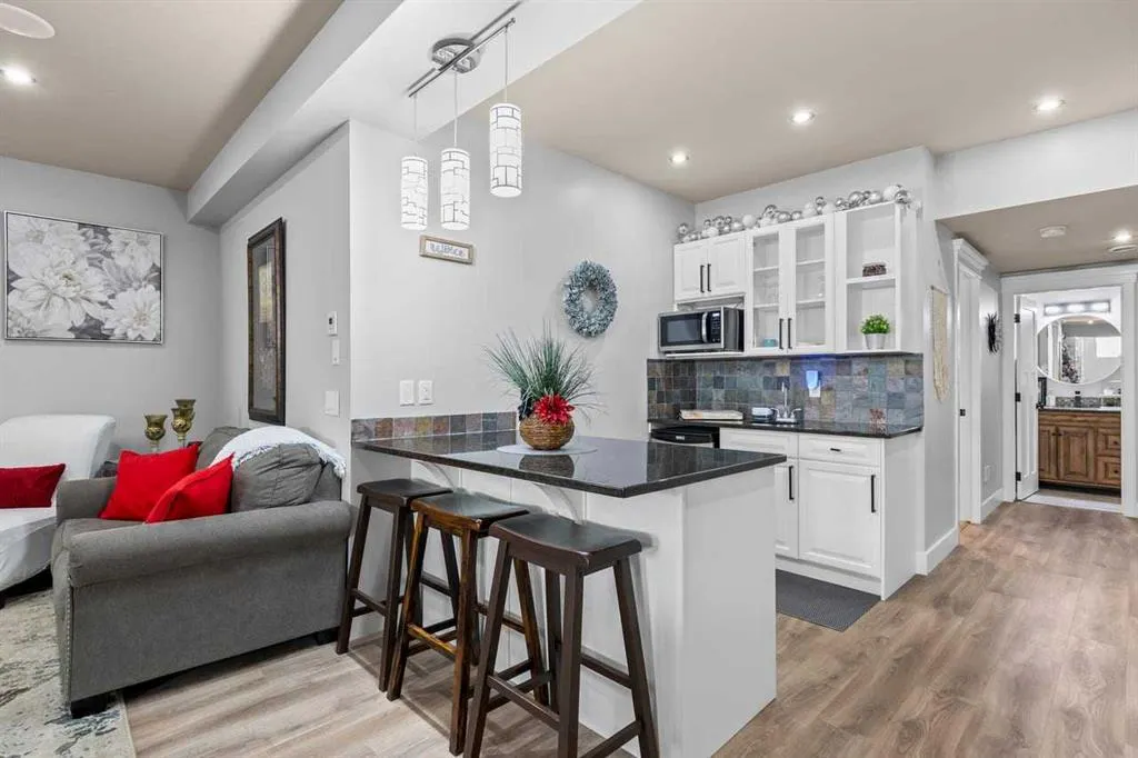 283130 Serenity Place