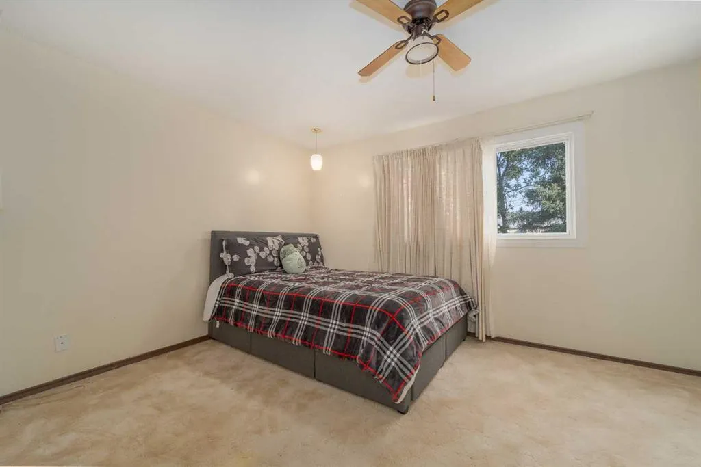 2302 23 Street N, #3