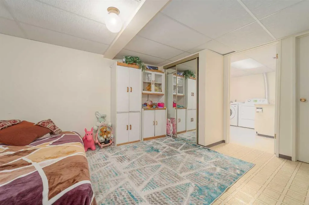 2302 23 Street N, #3