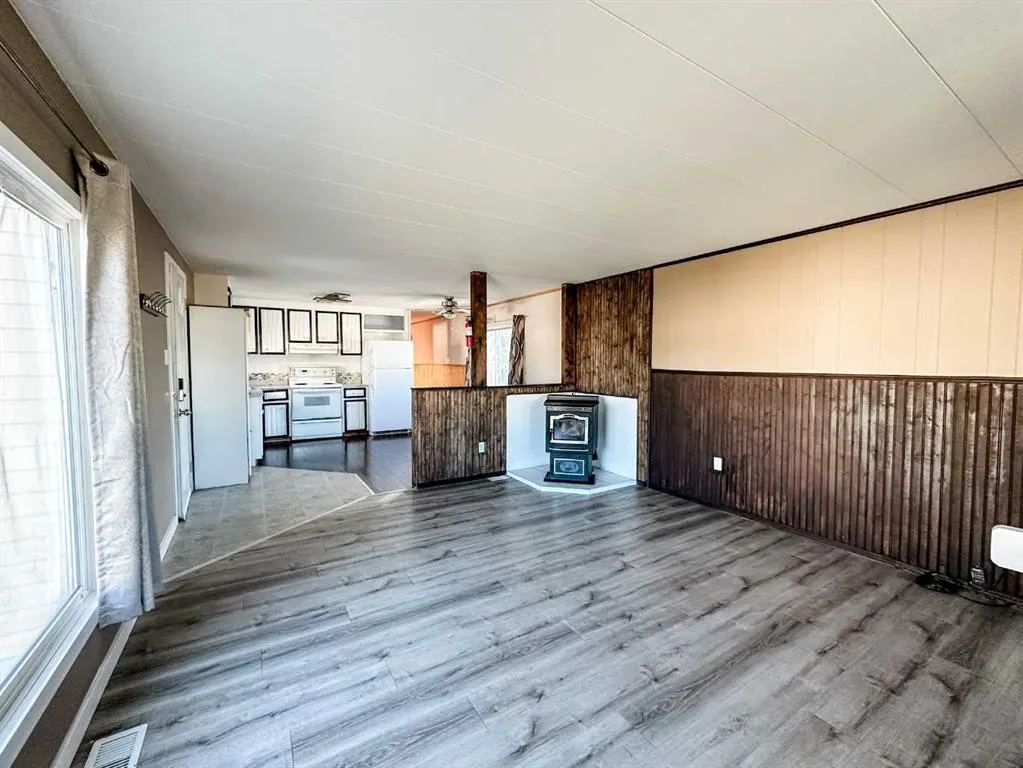 6017 52 Avenue, #38