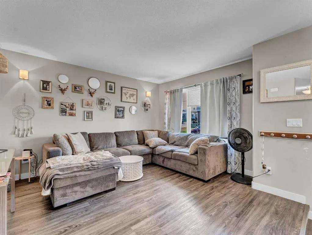 206 Ranchview Crescent NE, #1-4