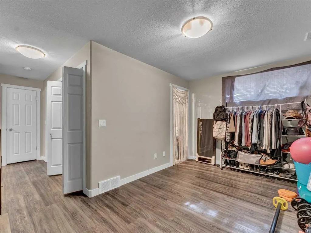 206 Ranchview Crescent NE, #1-4