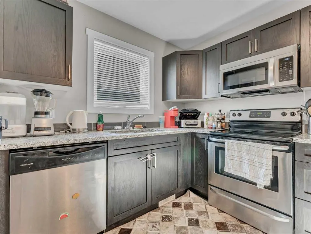 206 Ranchview Crescent NE, #1-4