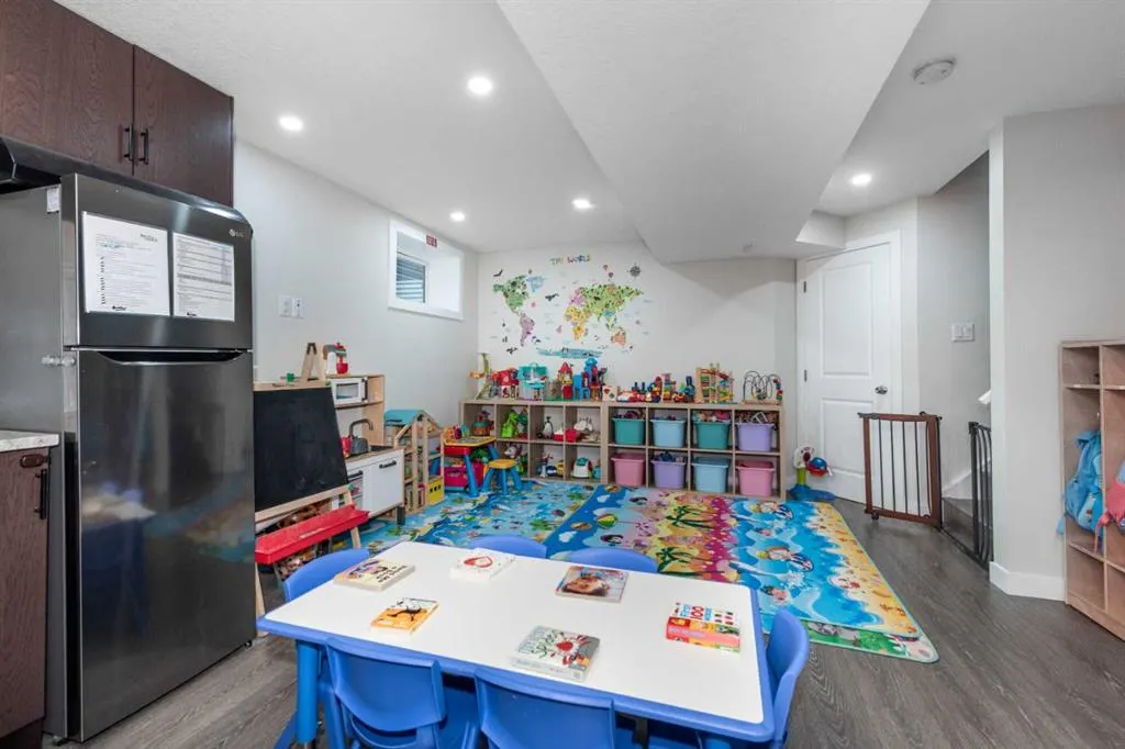 80 Legacy Reach Manor SE