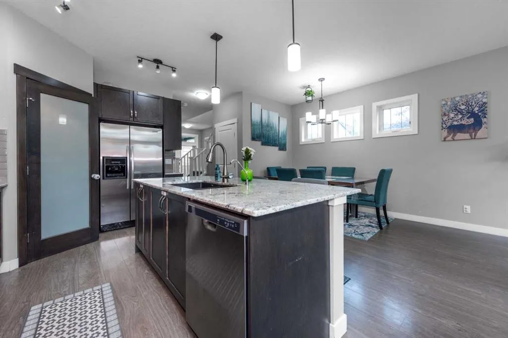 80 Legacy Reach Manor SE