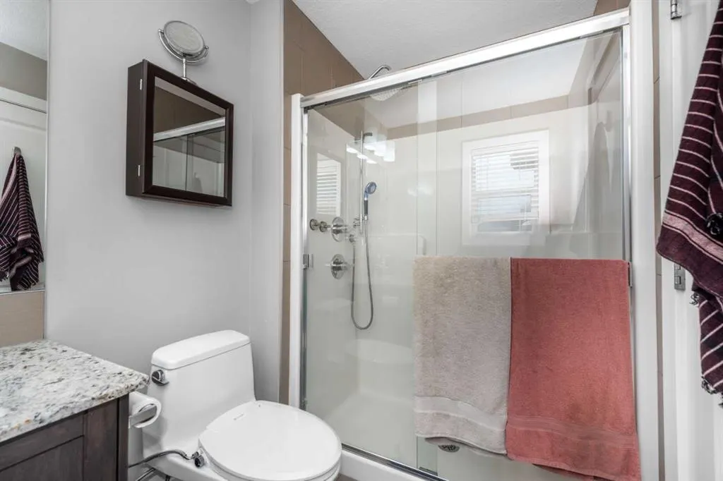80 Legacy Reach Manor SE