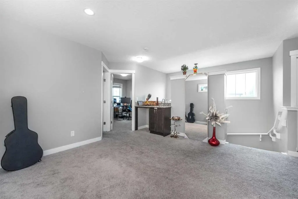 80 Legacy Reach Manor SE