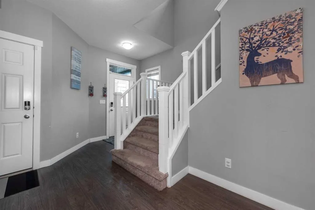 80 Legacy Reach Manor SE