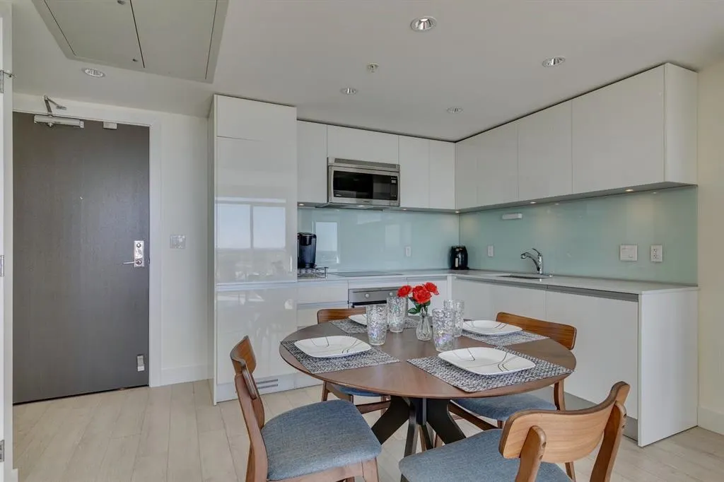 1188 3 Street SE, #2210