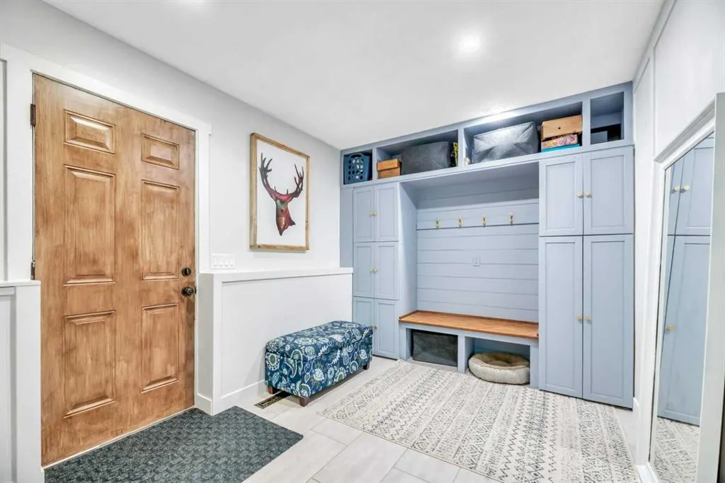 233 Thornbriar Green