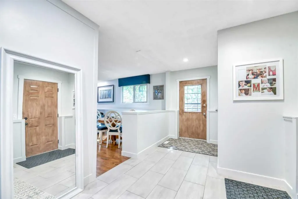 233 Thornbriar Green
