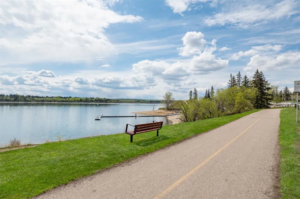 222 Eagle Ridge Drive SW, #4N