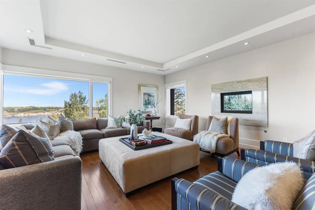222 Eagle Ridge Drive SW, #4N