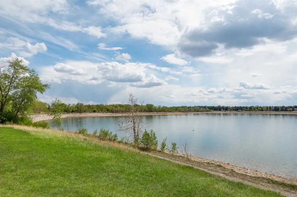 222 Eagle Ridge Drive SW, #4N