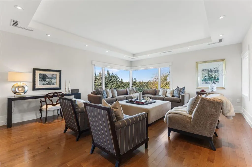 222 Eagle Ridge Drive SW, #4N