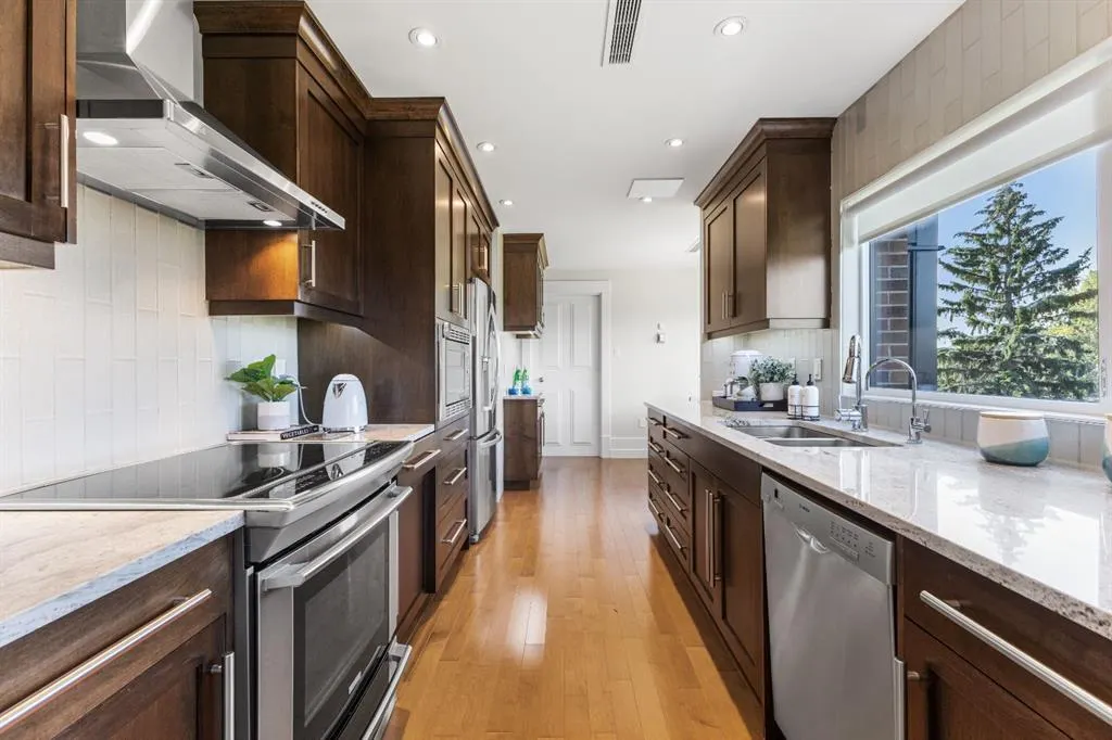 222 Eagle Ridge Drive SW, #4N