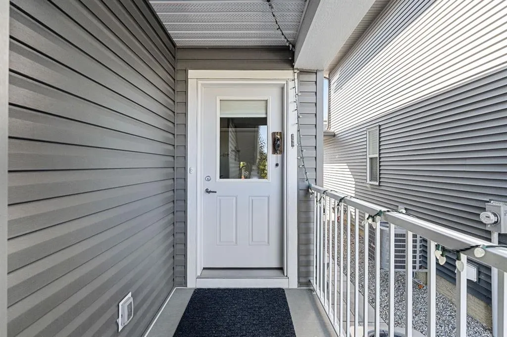 127 Walcrest Way SE