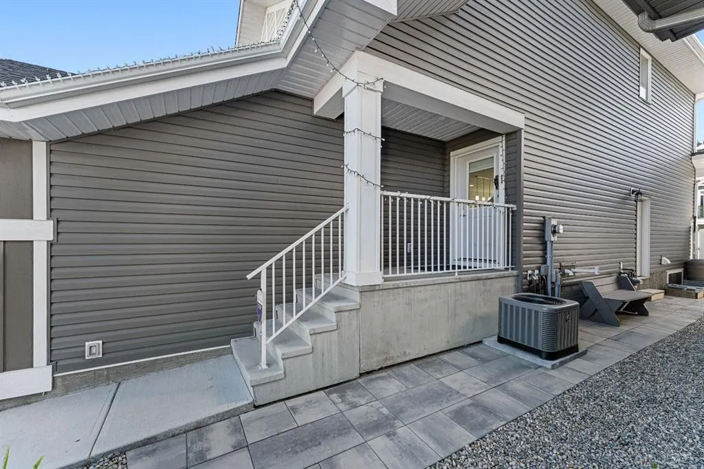 127 Walcrest Way SE