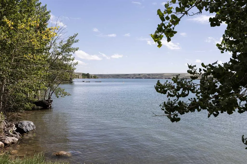 645 Lakeside Drive