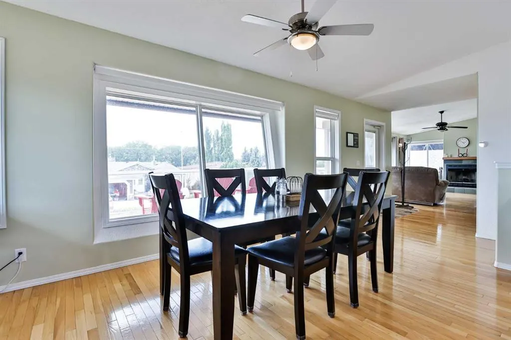 645 Lakeside Drive