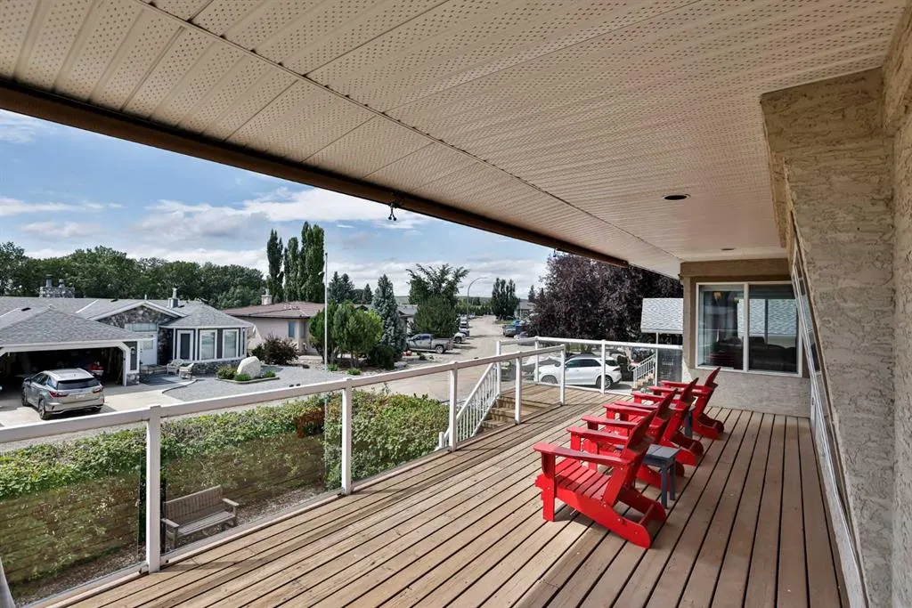 645 Lakeside Drive