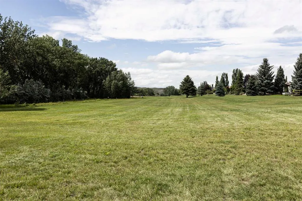 645 Lakeside Drive