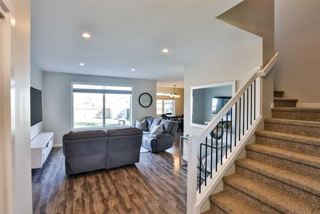 245 Agnes Short Place N