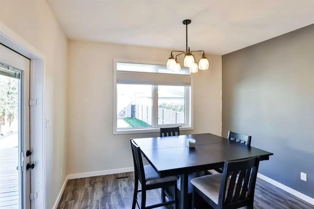 245 Agnes Short Place N