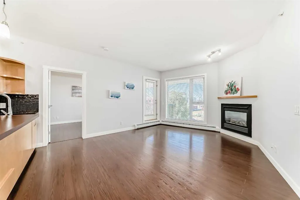 69 Springborough Court SW, #341