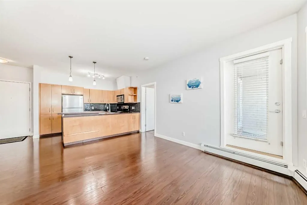 69 Springborough Court SW, #341