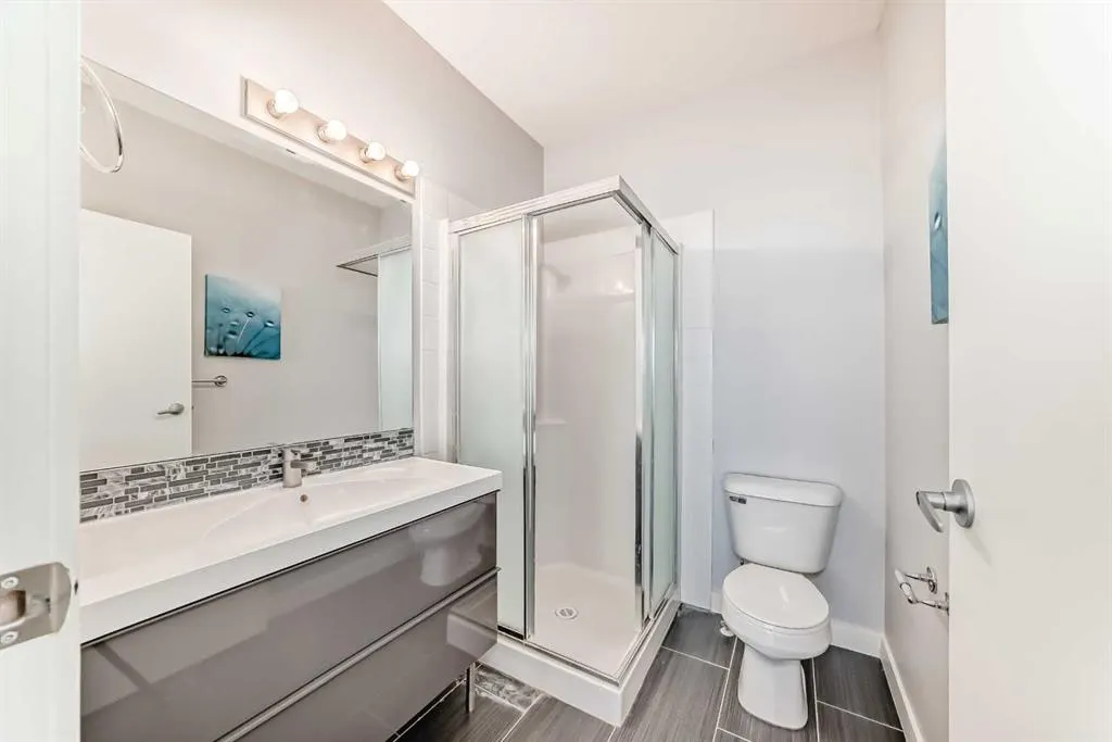 69 Springborough Court SW, #341